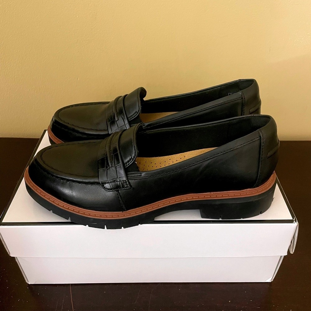 Clarks Collection Orlyne Black Leather Penny Loafers Lug Sole Shoes Womens